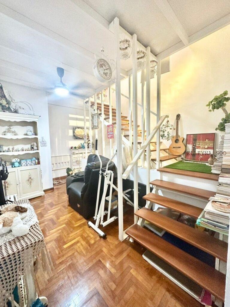 Elleyna Posting List (2)