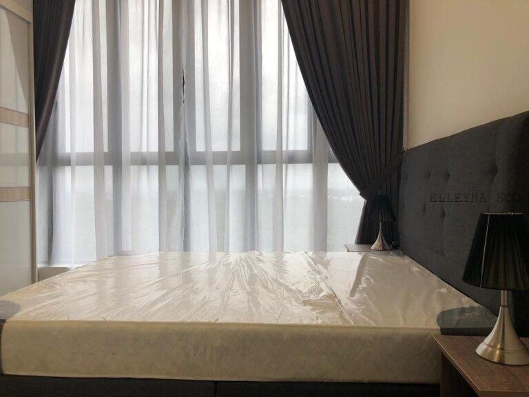 Elleyna Posting List