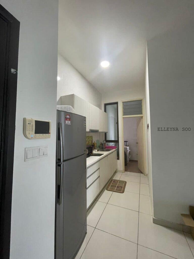 Elleyna Posting List (3)