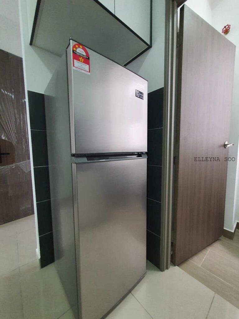 Elleyna Posting List (3)