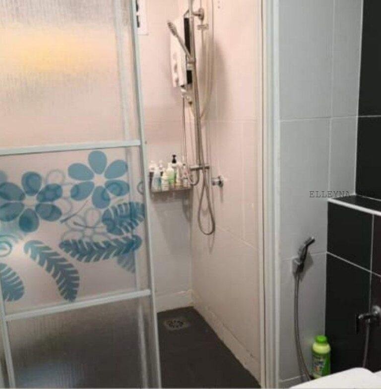 Elleyna Posting List (4)