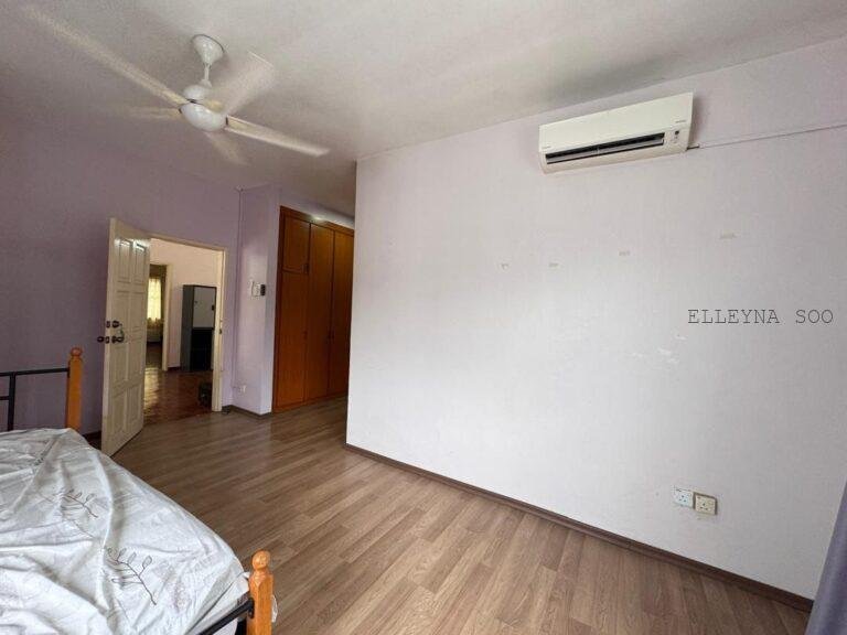 Elleyna Posting List (5)