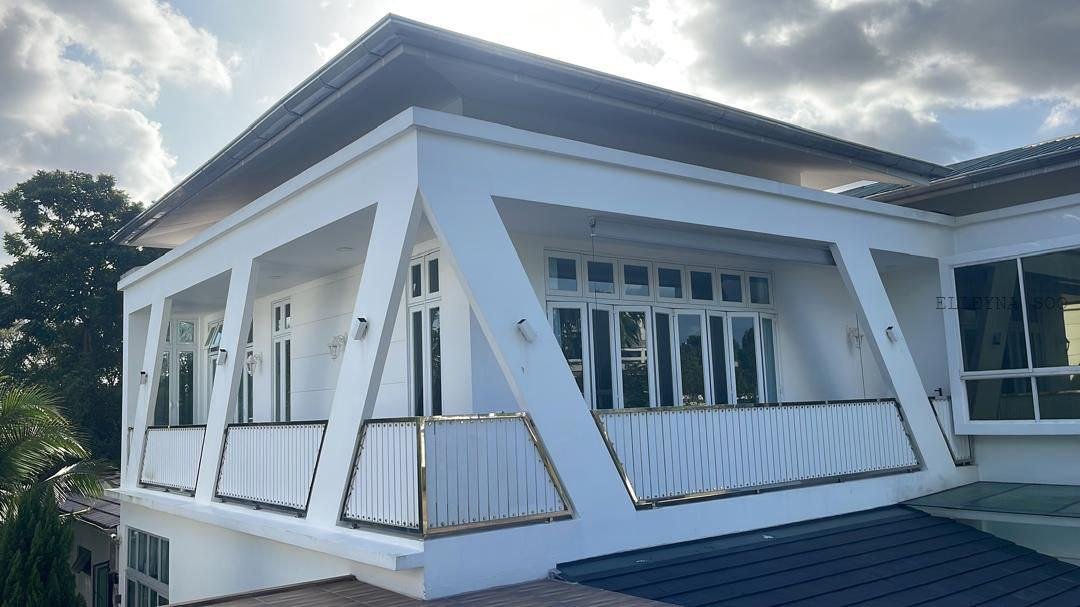 Elleyna Posting List (5)