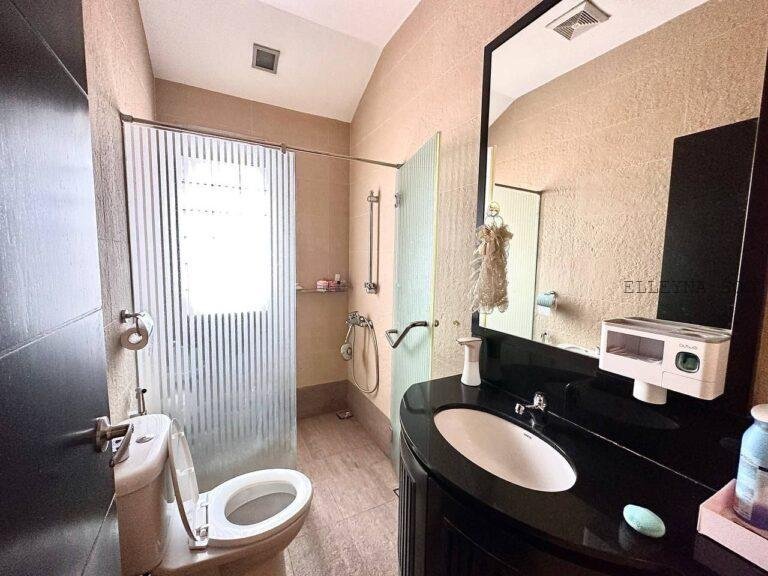 Elleyna Posting List (7)