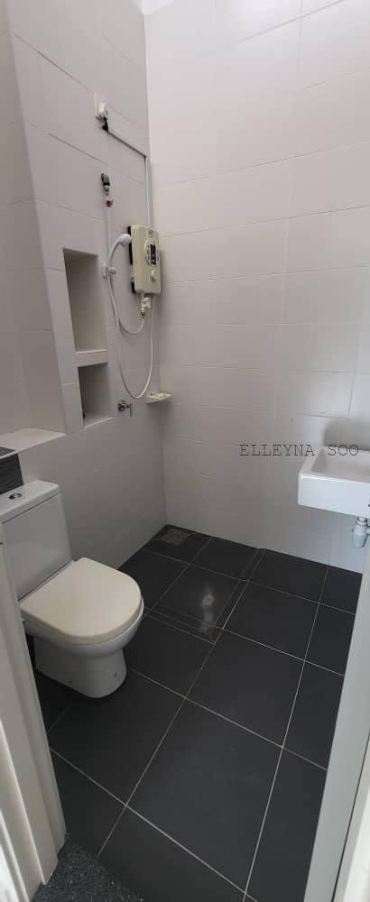 Elleyna Posting List (7)