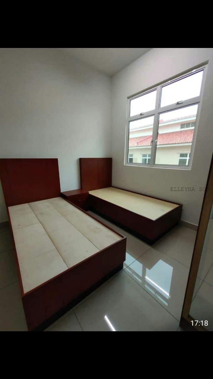 3a7b2a55-0a05-4f51-bf6d-f30179ec7a96