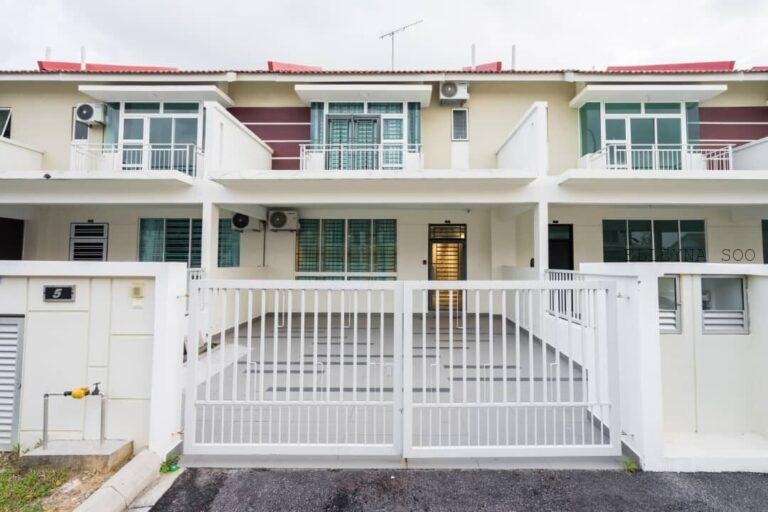 eeb4aad2-9e98-4520-9795-d9043f6e22dd