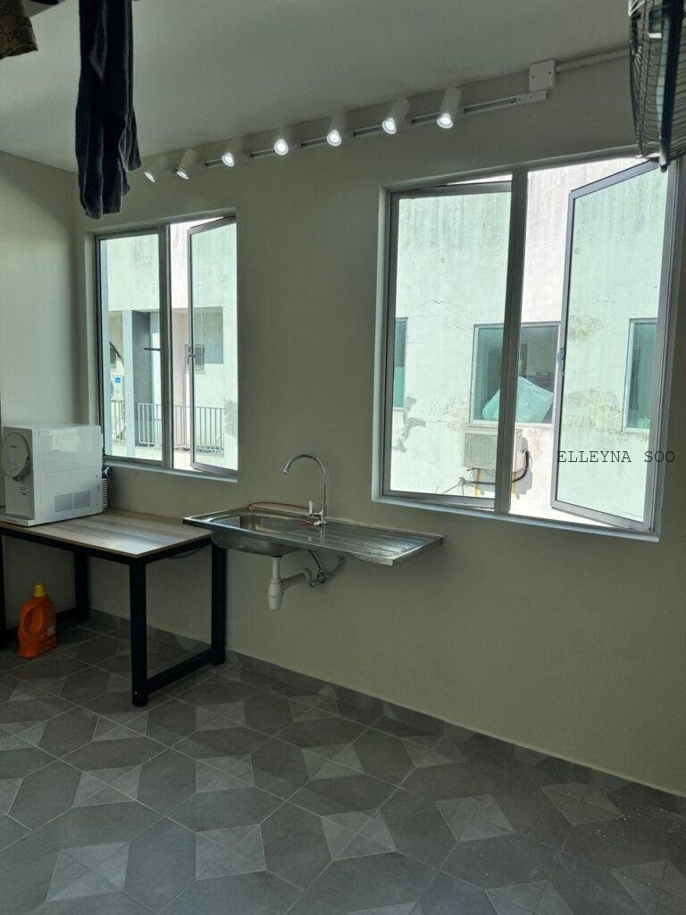 ad1af664-3540-409e-bfa3-b07df58f5bd2