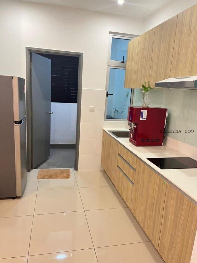 c1cba984-b048-4671-82b3-eabaa92734c5