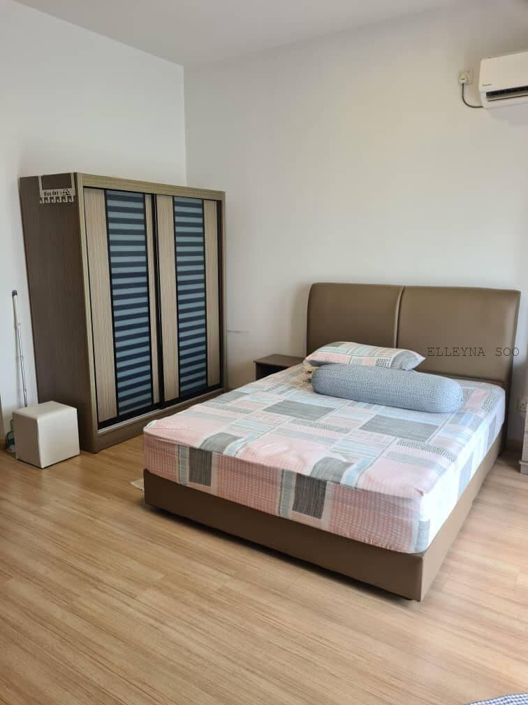 photo_2025-04-12_16-49-43