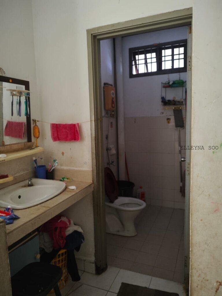 photo_2025-07-04_21-22-40