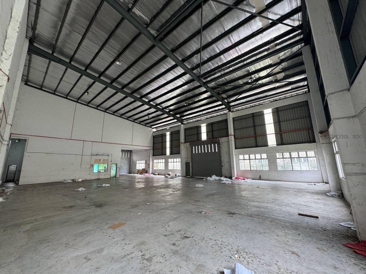 photo_2025-08-28_22-16-53