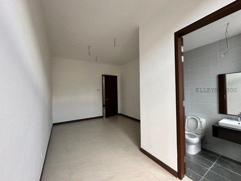 photo_2025-10-01_00-21-30