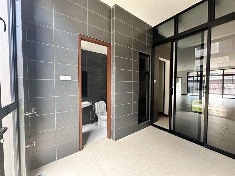 photo_2025-10-01_00-21-31