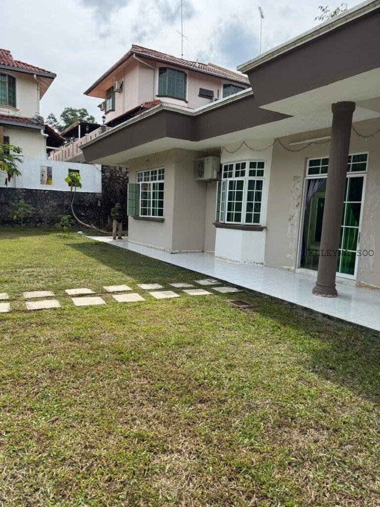 photo_2025-10-09_13-00-59