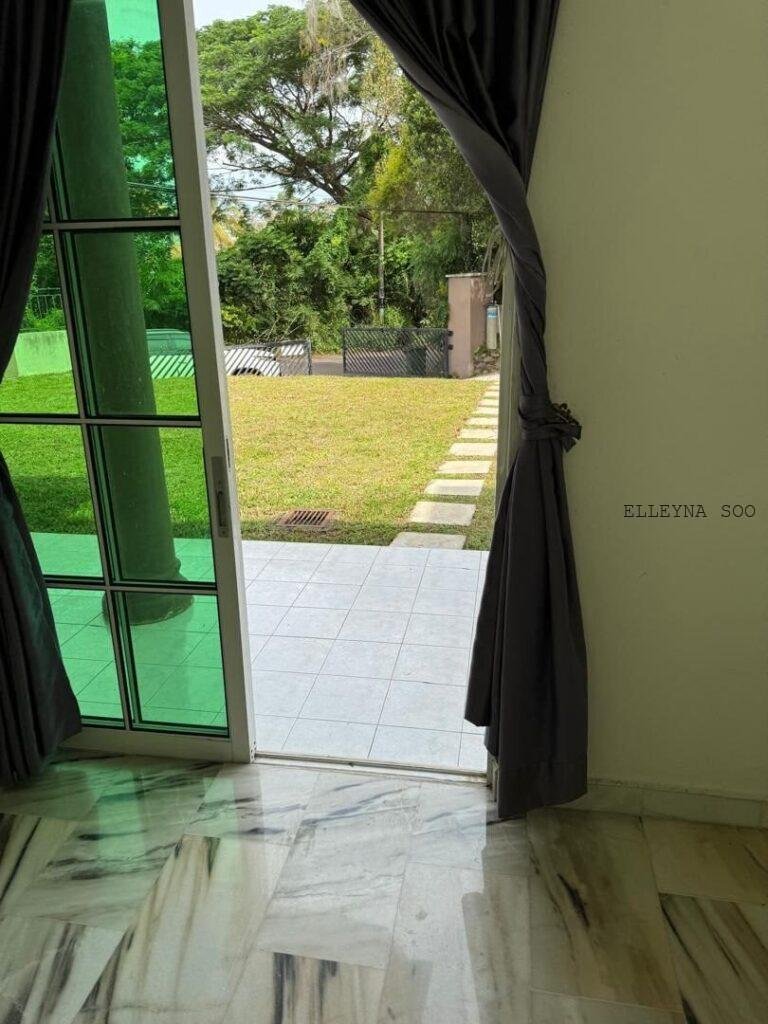 photo_2025-10-09_13-01-00 (2)