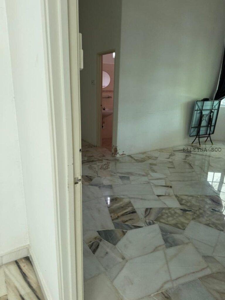 photo_2025-10-09_13-01-00 (3)