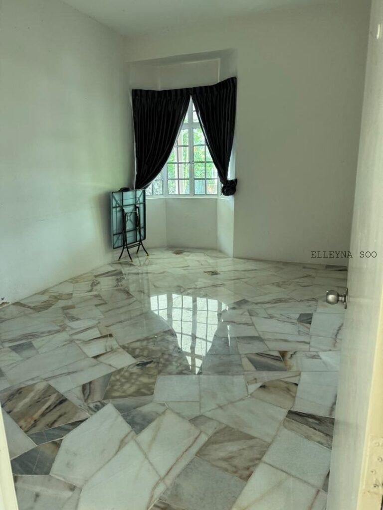 photo_2025-10-09_13-01-01