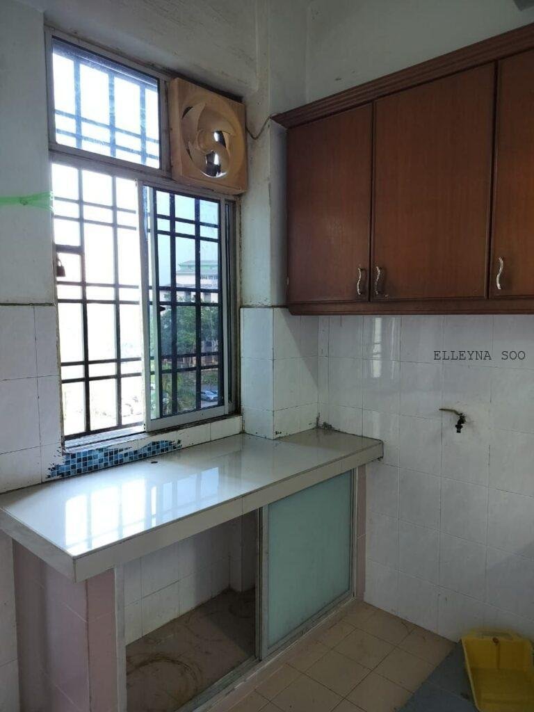 photo_2025-10-12_04-03-18 (2)