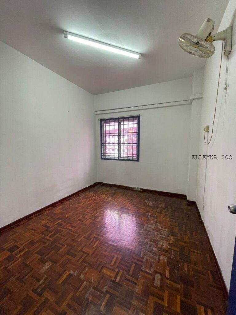 photo_2025-10-12_04-03-18 (7)