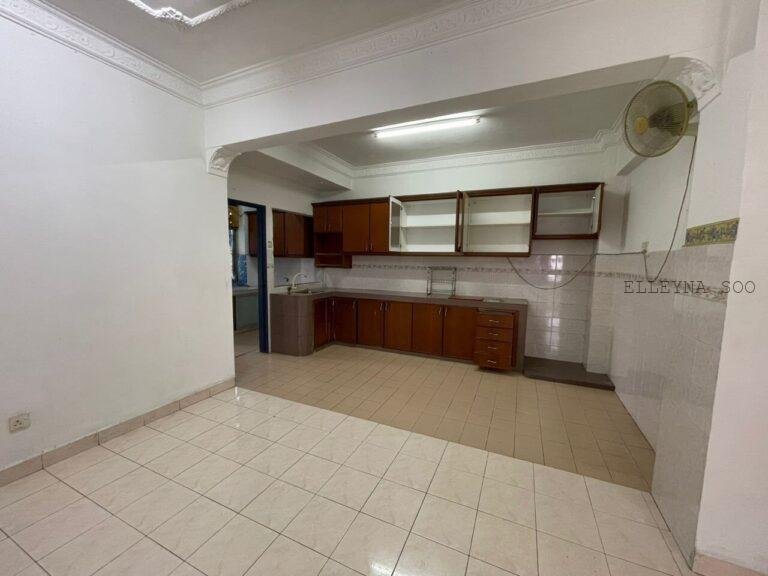 photo_2025-10-12_04-03-18