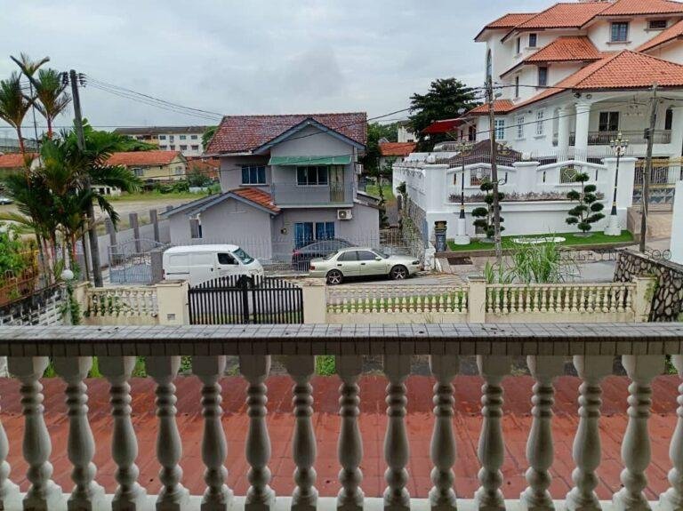 photo_2025-10-12_21-18-30