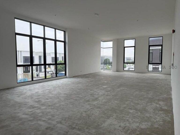 photo_2025-10-16_16-09-21