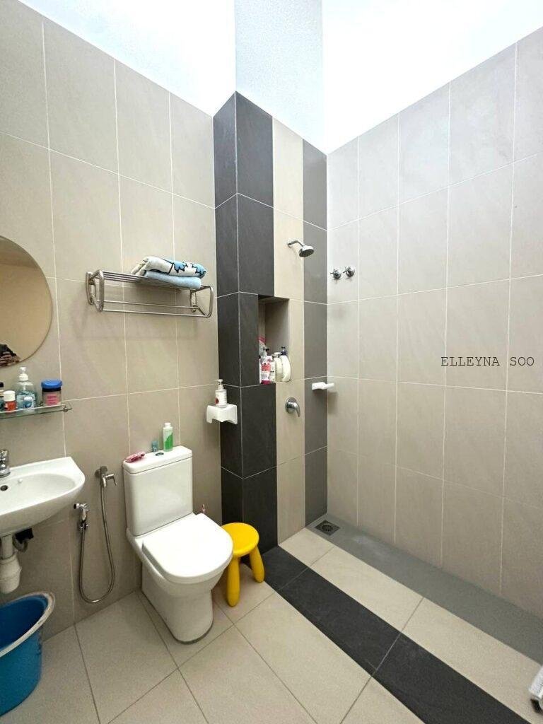 photo_2025-10-19_15-35-47