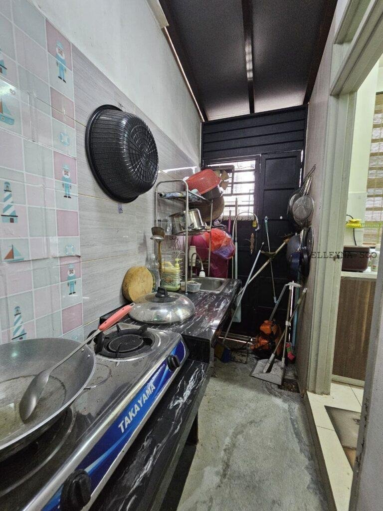 photo_2025-11-26_23-31-32